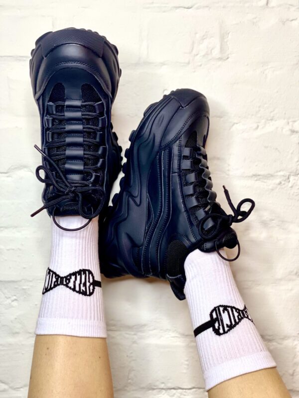 ⋈ BOW TIE ⋈ Socks