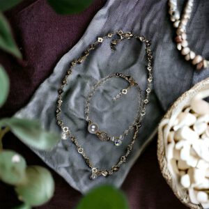 Golden bracelet - Image 2