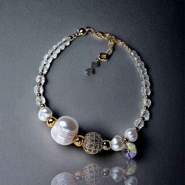 Pure elegance bracelet