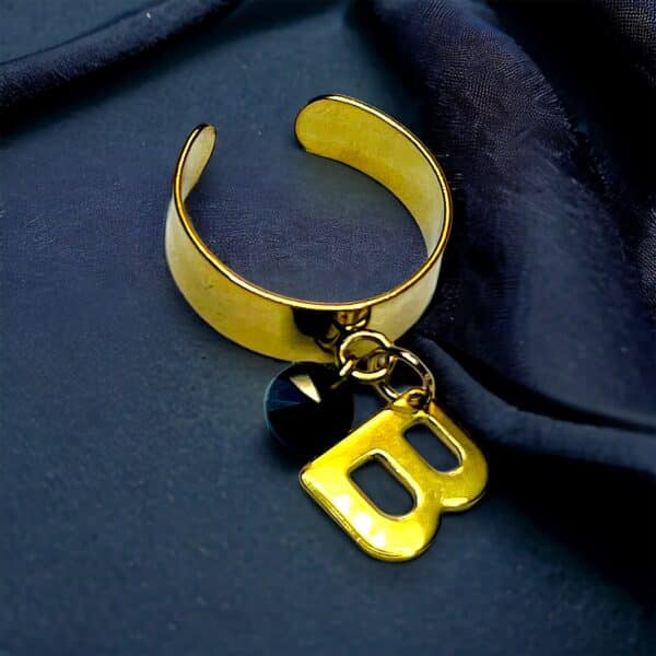 Letter ring