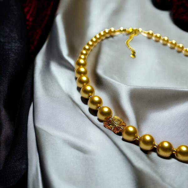 Golden sparkle