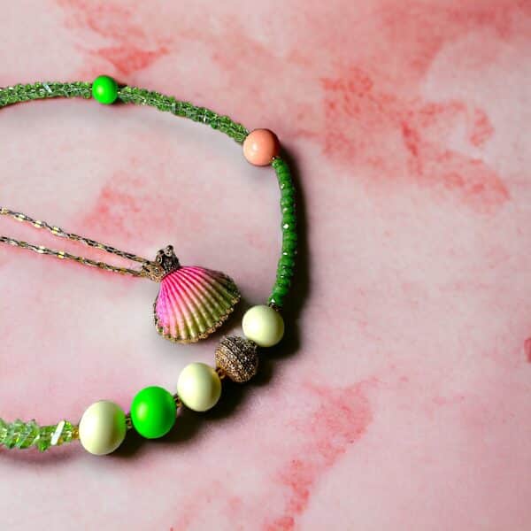 Sea symphony pink green