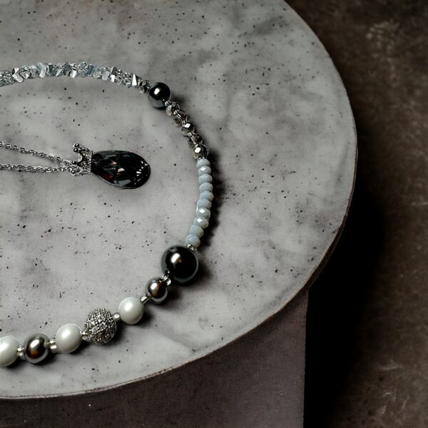 Beach jewels black
