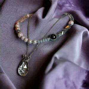 Beach jewels grey pink - Image 2