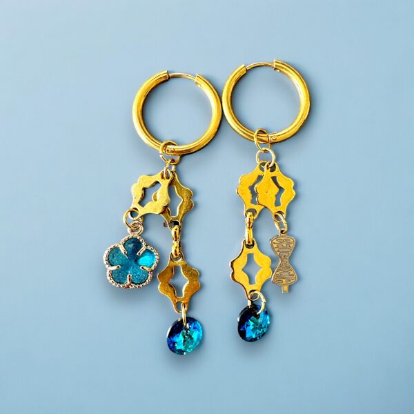 Turquoise crystal kiss earrings