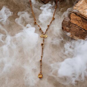 Glistening Elegance Necklace - Image 3