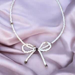 Charming small bow - Image 2