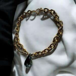 Nexus Noir Necklace - Image 4