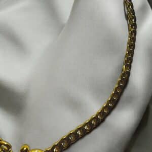 Golden Heart Minimalist Necklace - Image 3