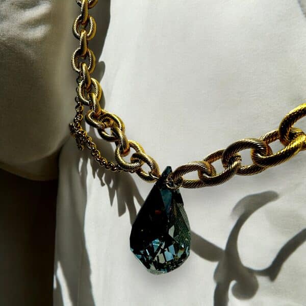 Nexus Noir Necklace
