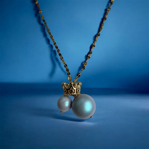 Crown Jewel Pearl Necklace