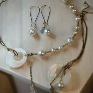 Shell & Sparkle Bracelet - Image 5
