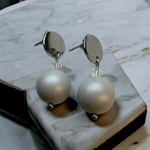 Autumn Crescent Pearl Earrings - Image 8