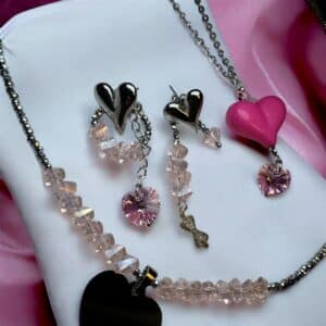 Stellar Hearts Earrings - Image 19