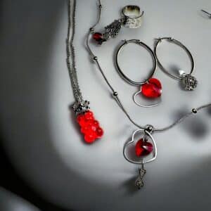 Queen of Hearts Ohrringe - Image 2