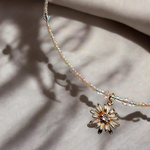 Golden Blossom Halskette