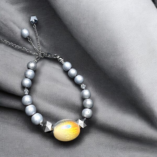 Amber Glow Armband