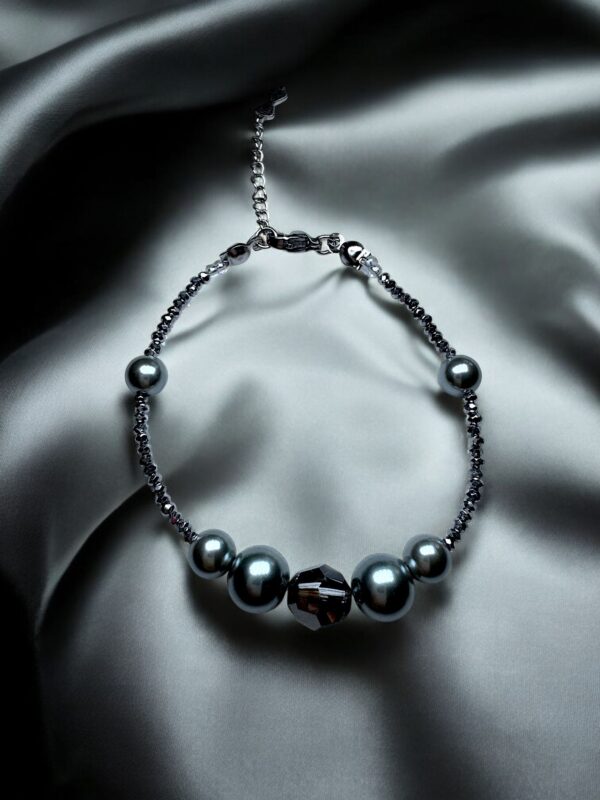 Silver Mystique Armband