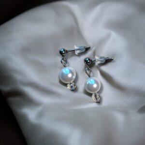 Symmetry Glow Ohrstecker transparent